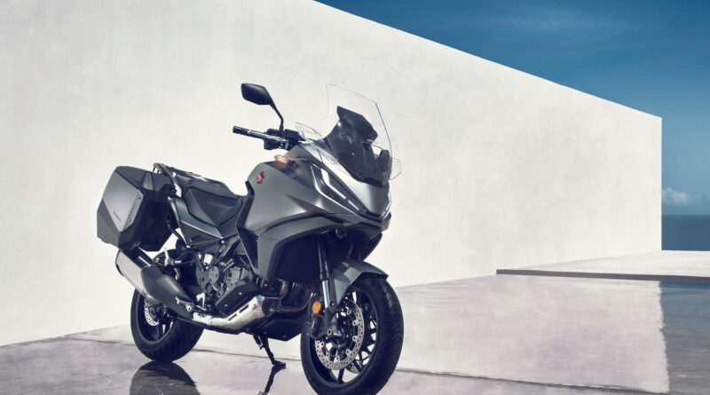 2022 honda nt1100