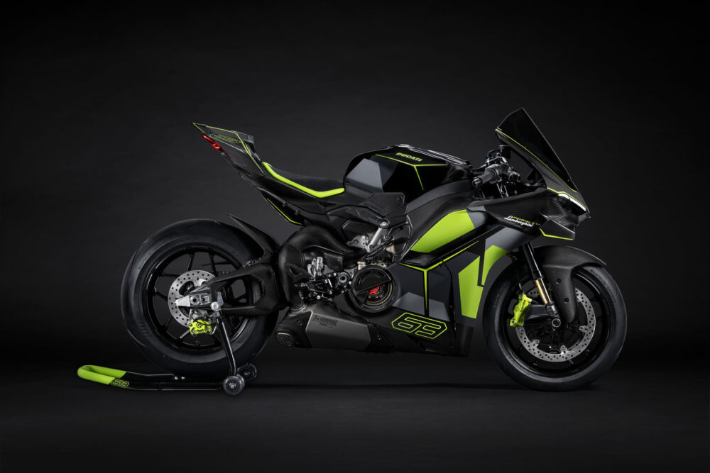 2026 panigale v4 lamborghini