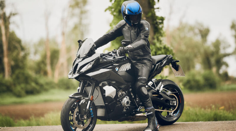 bmw m 1000 xr