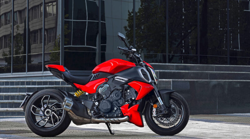 diavel v4